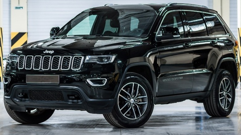 Black 1993-98 Grand Cherokee