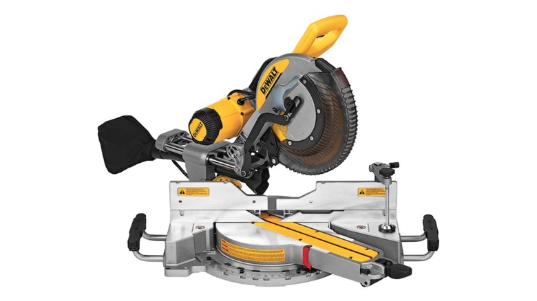 recalled DeWalt sliding compound miter saw