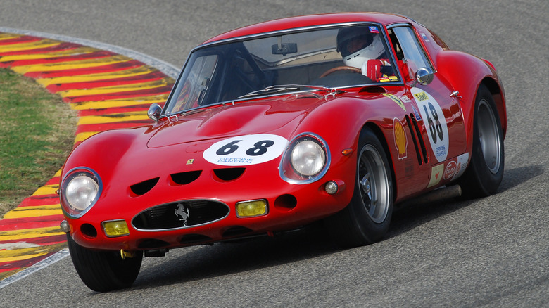 Ferrari 250 GTO on track