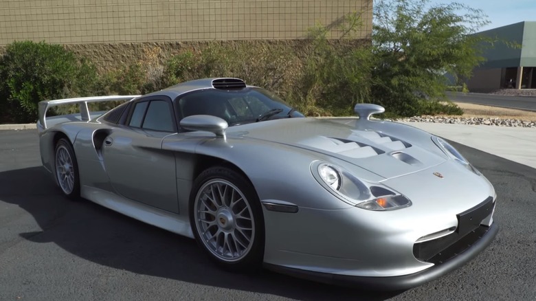 Porsche 911 GT1 Strassenversion