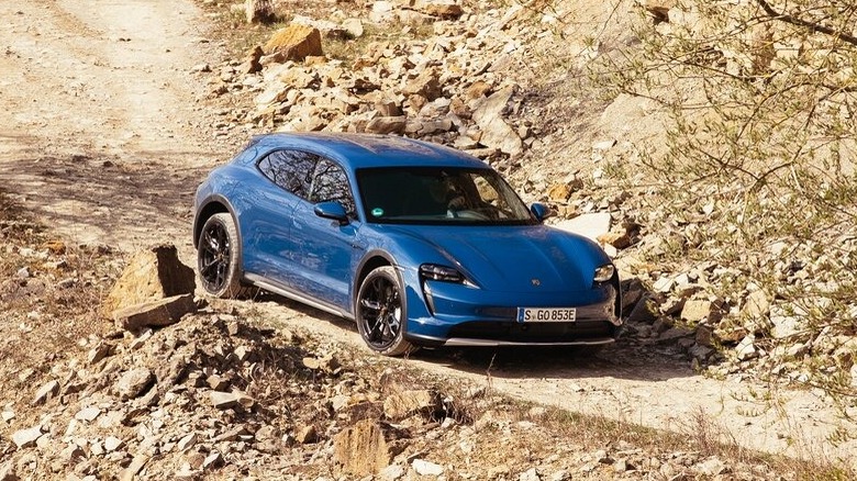 Porsche Taycan CrossTurismo