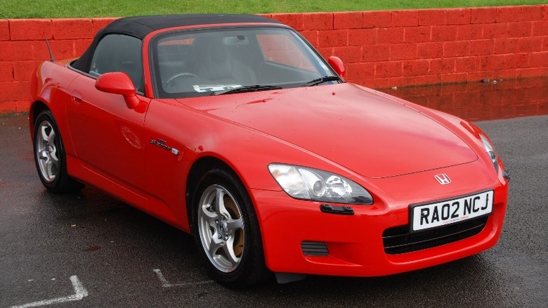 Red Honda S2000