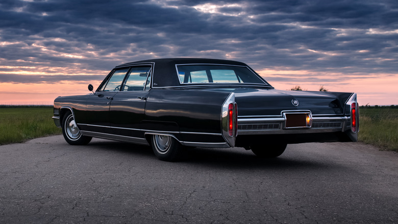 Cadillac Fleetwood Brougham
