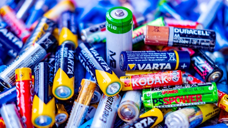 a stack of AA batteries