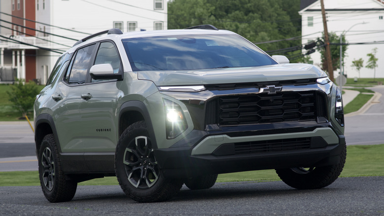 2025 Chevy Equinox ACTIV front view