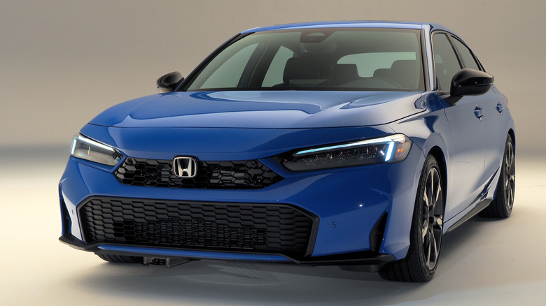 2025 Honda Civic Hybrid hatchback