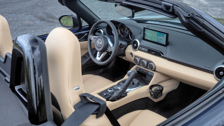 2025 Mazda MX-5 Miata dashboard