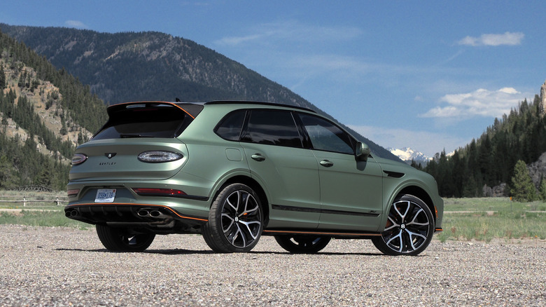 2026 Bentayga Speed rear 3/4 view in front of mountains