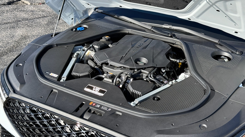 2026 Genesis G90 Prestige Black engine