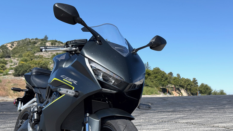 2026 Honda CBR650R headlights and front fairing