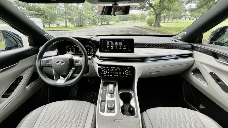 Infiniti QX60 interior