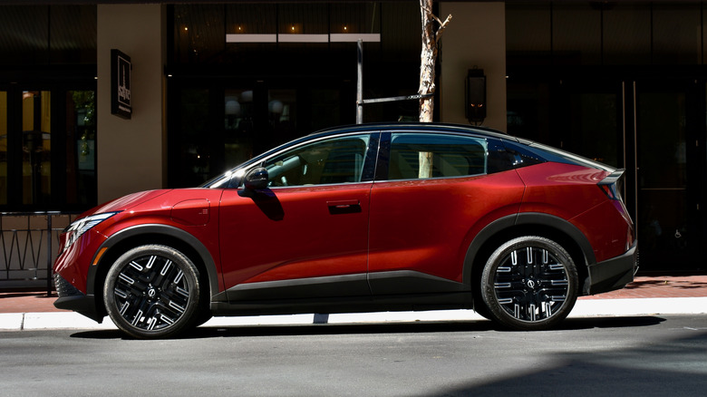 2026 Nissan Leaf profile view.