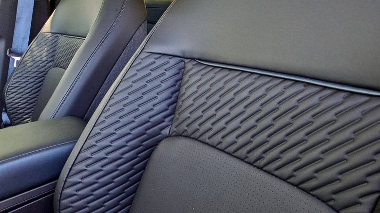 2026 Nissan Leaf seats.