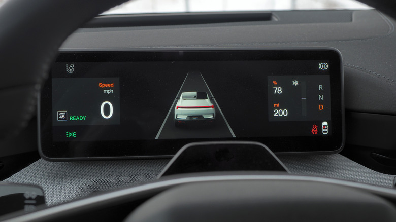 2026 Polestar 4 driver display