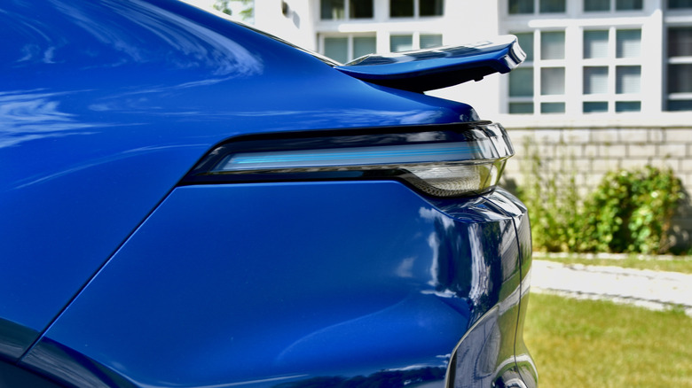 2026 Porsche Cayenne Coupe Electric rear spoiler.