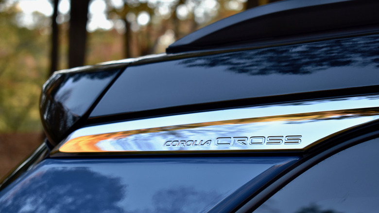 2026 Toyota Corolla Cross Hybrid roof-pillar script.