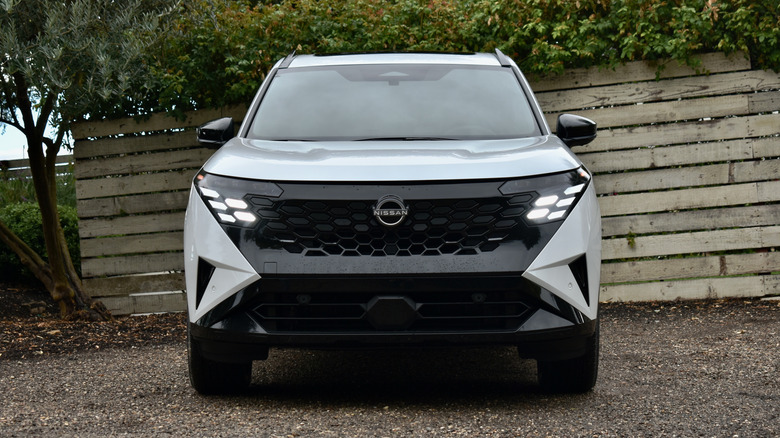 2027 Nissan Rogue Hybrid front view.