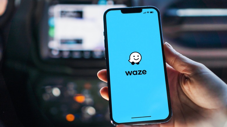 waze logo on iphone screen