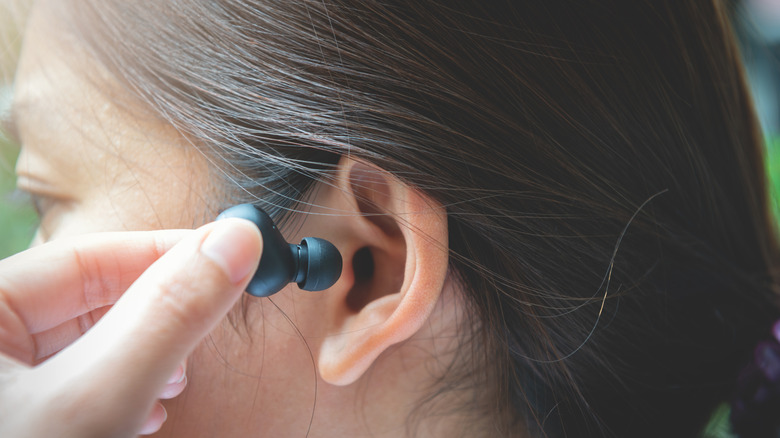 Best android phone earbuds best sale