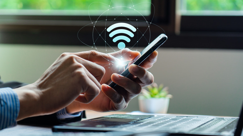 Phone hotspot for computer