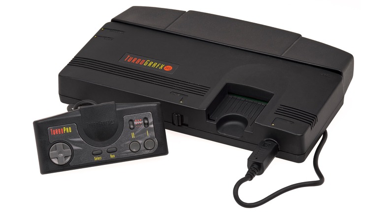 The NEC TurboGrafx-16 and its controller