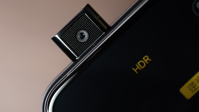 vivo pop-up selfie camera