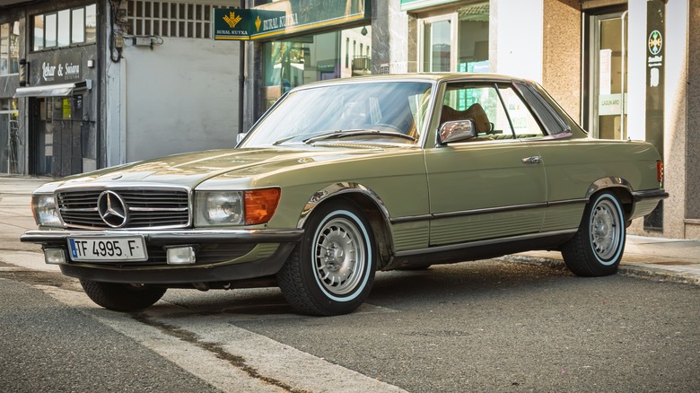 Olive green Mercedes 450SLC
