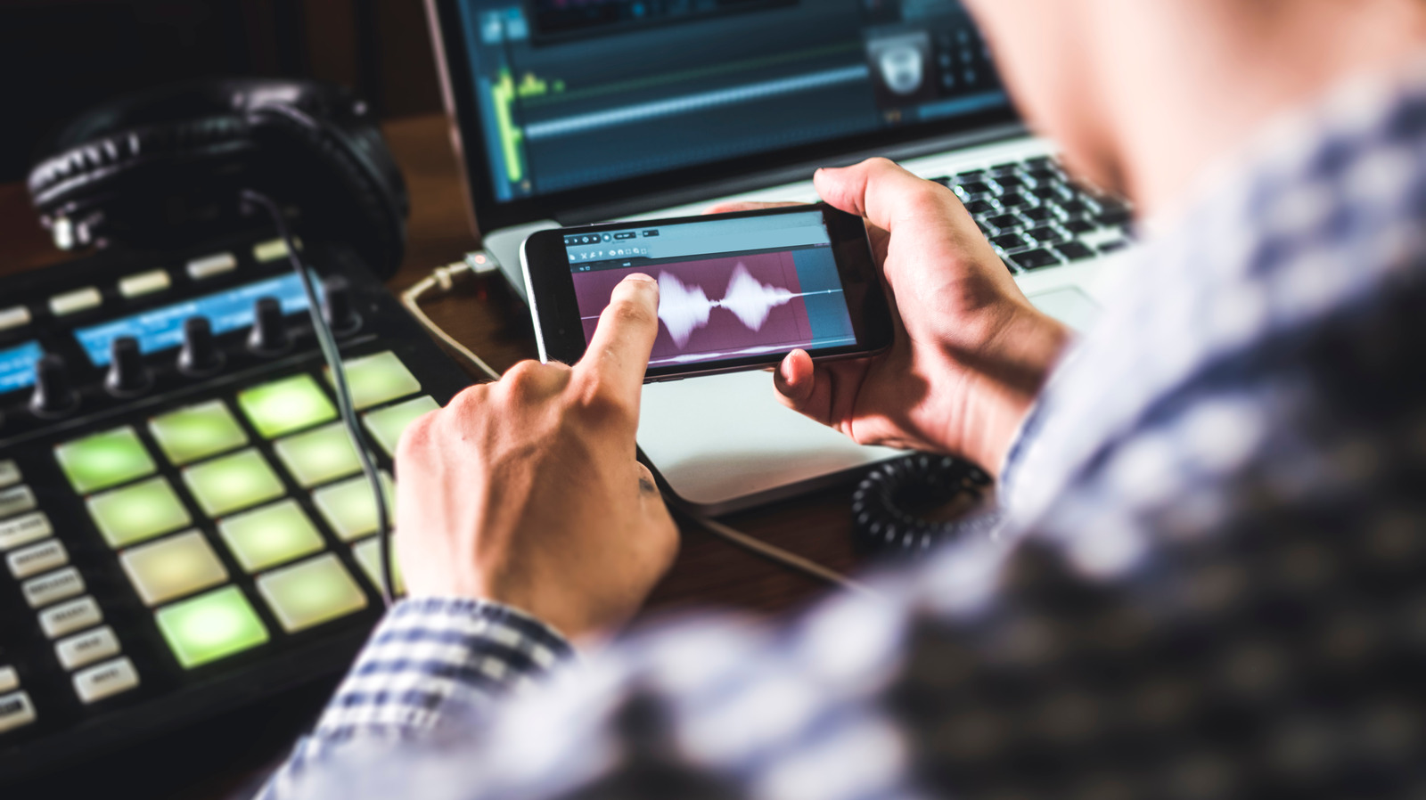 The 5 Best Equalizer Apps For Your Android Phone