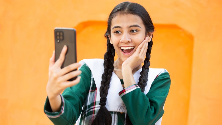 girl with surprised face