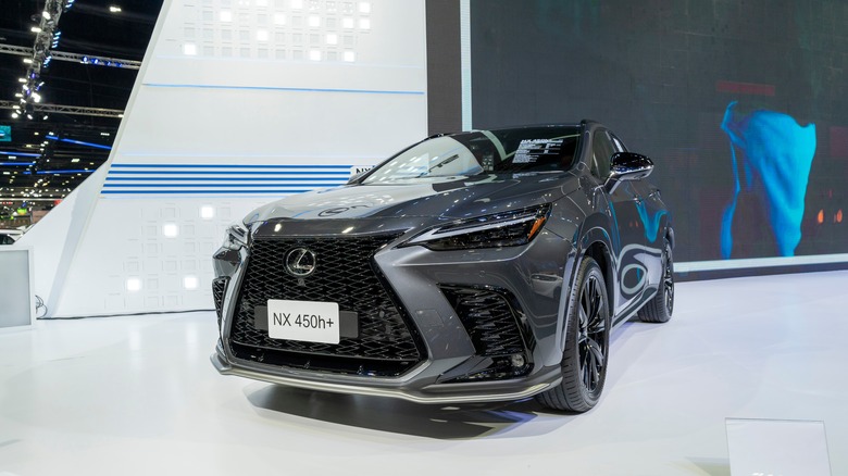 Lexus NX 450h+ AWD showroom display