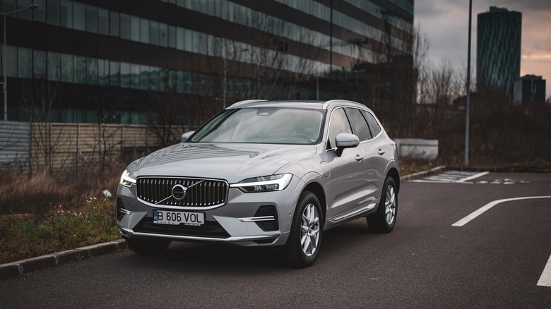 Volvo XC60 T8 Recharge SUV parked