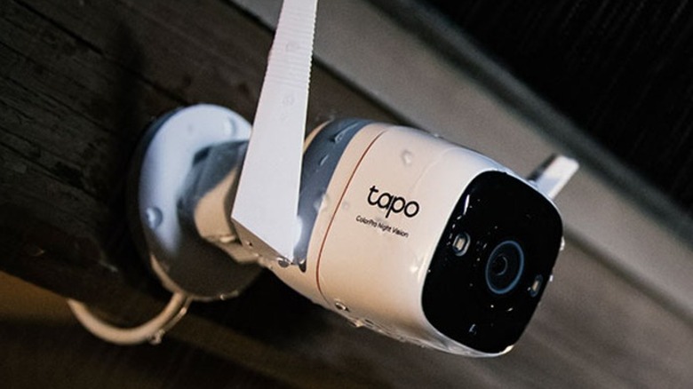 TP-Link Tapo C325WB attacked to a house