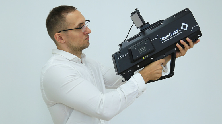 NovoQuad anti-drone signal jammer