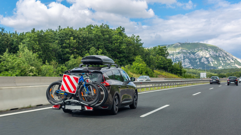 Car with roof and bike racks