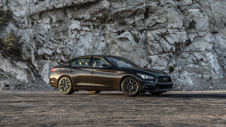 Infiniti Q50 profile