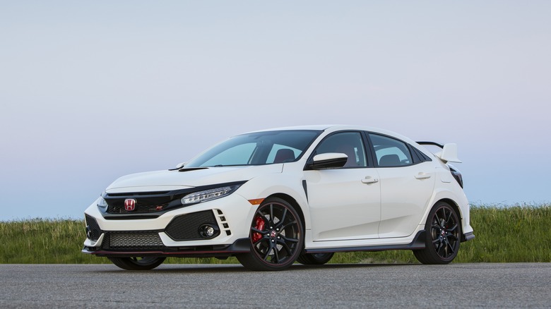 2015 Honda Civic Type R driving