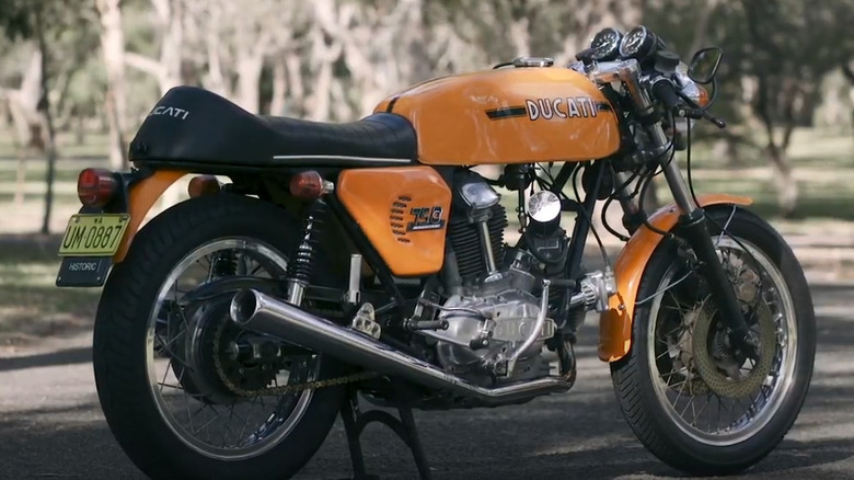Ducati 750GT