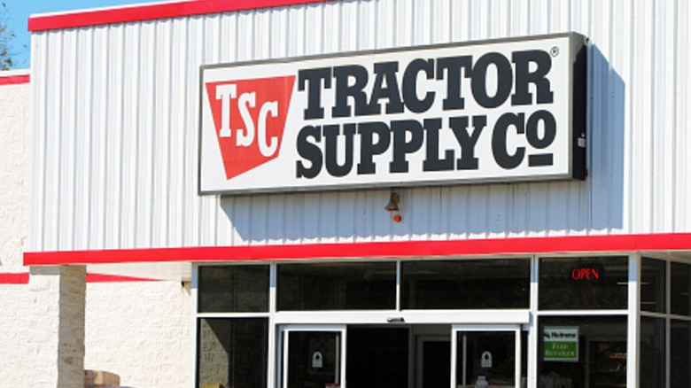 A Tractor Supply store front.