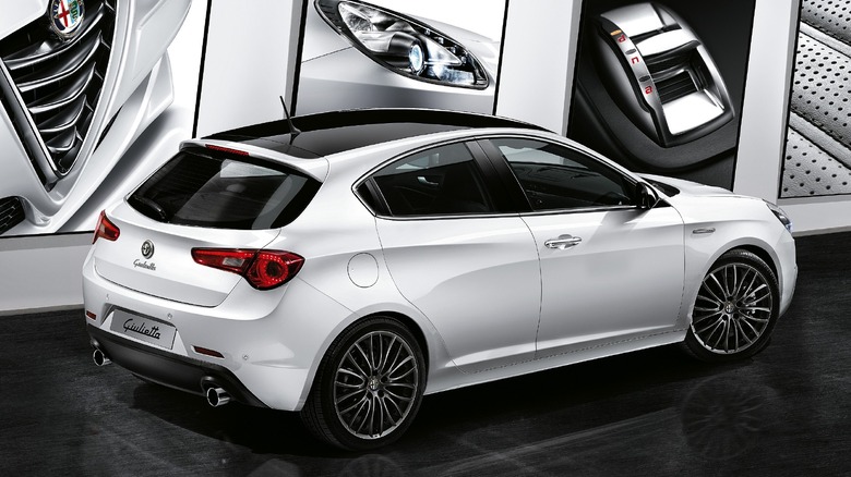Alfa Romeo Giulietta showroom display