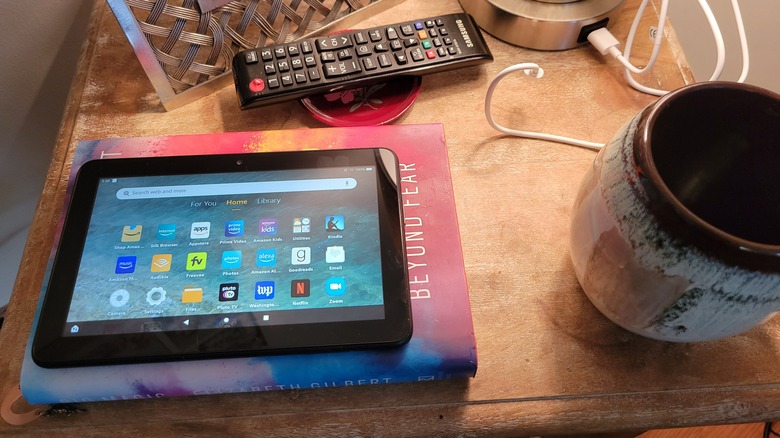 Fire 7 Side Table tablet