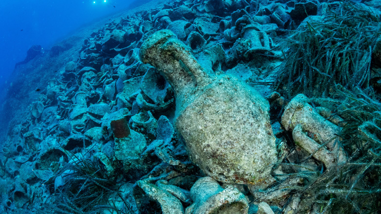 Underwater artifacts