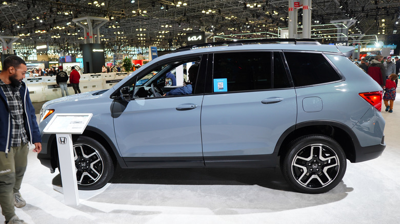 2023 Honda Passport on display