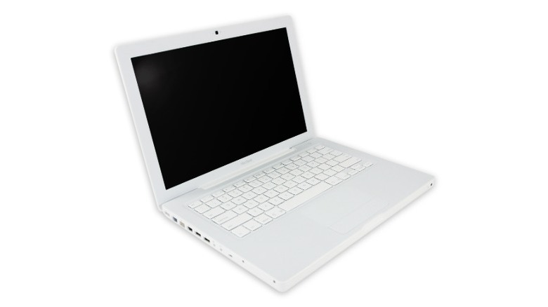 A white 2006 MacBook
