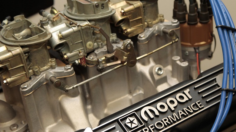 Mopar 440 Six Pack engine 