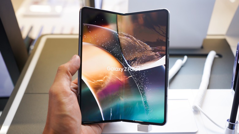 Samsung Galaxy Z Fold 4