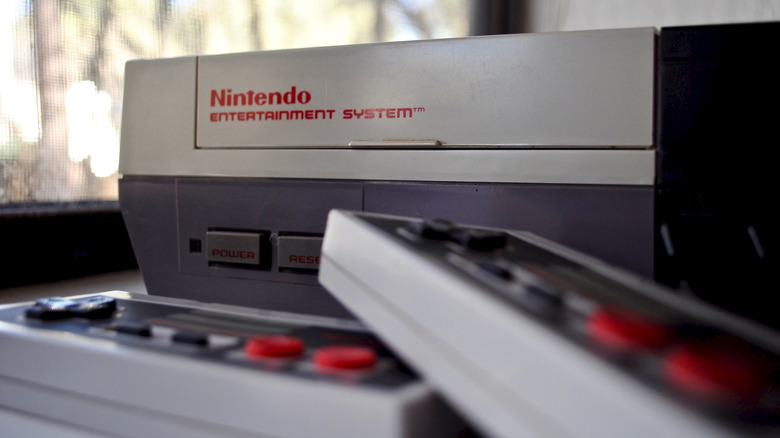 Nintendo Entertainment System up close