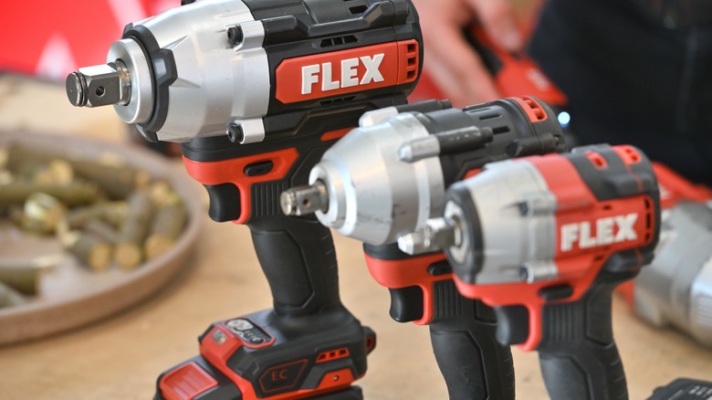 Flex power tools
