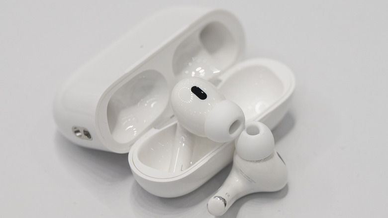 Apple AirPods Pro 2nd Generation