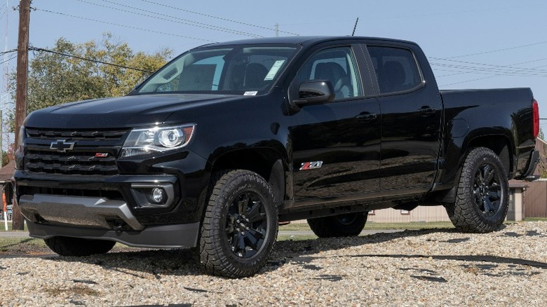 Black Chevrolet Colorado
