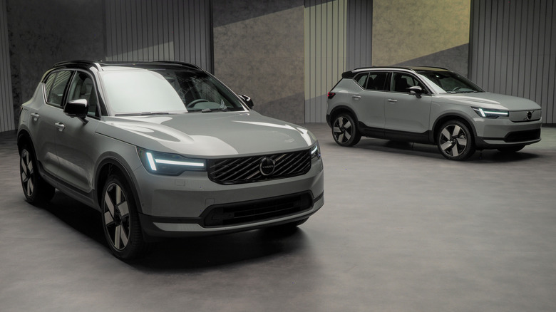 2028 Volvo XC40 and XC40 Recharge